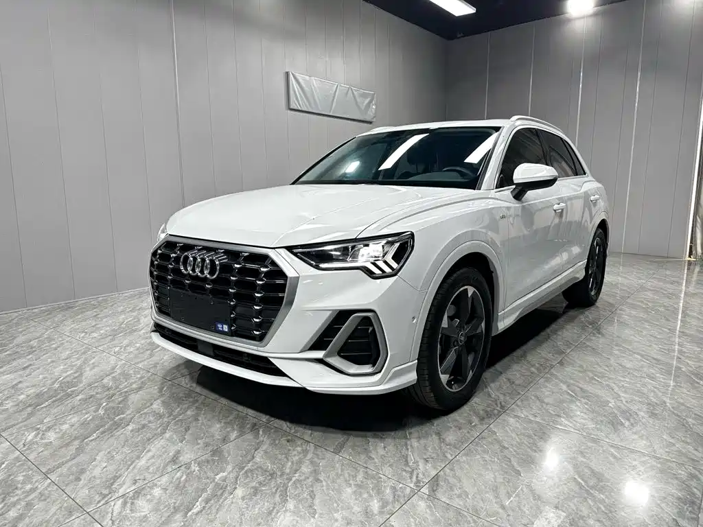 Audi Q3 2022