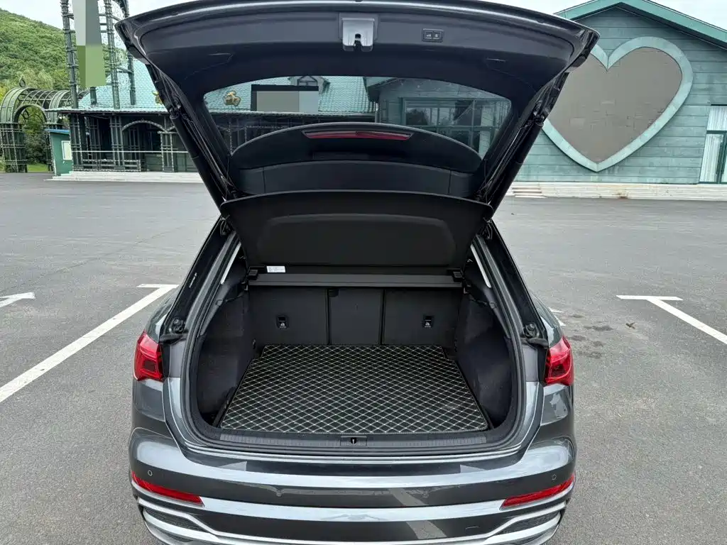Audi Q3 2023