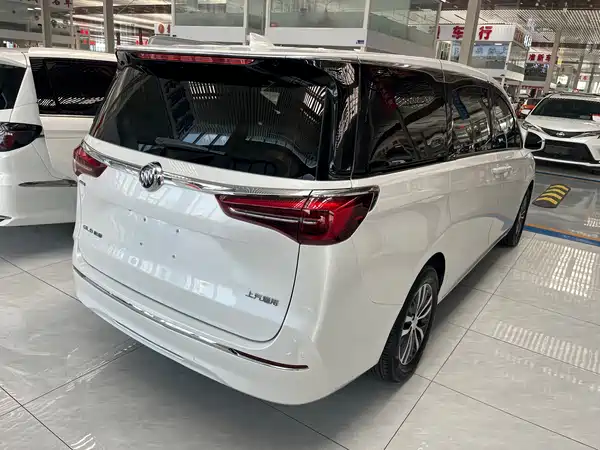 Buick GL8 2022