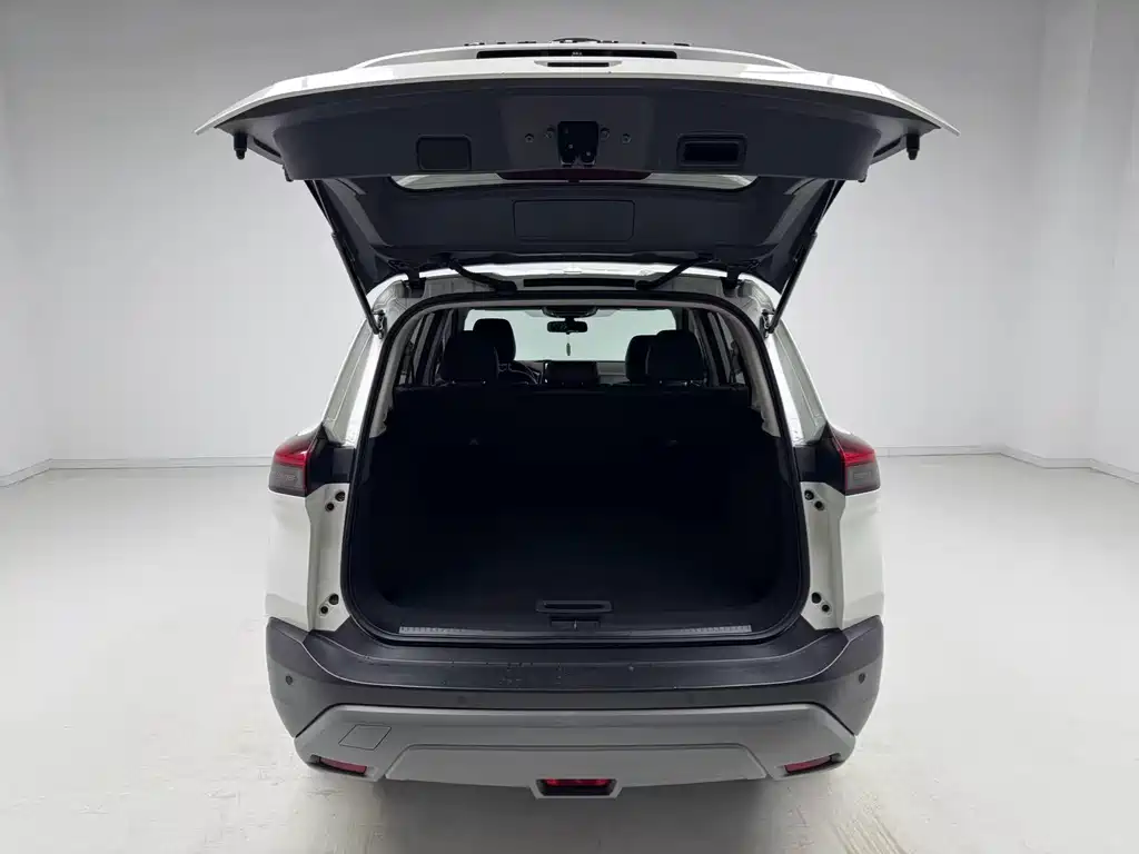 Nissan X-Trail 2022 — фото 10