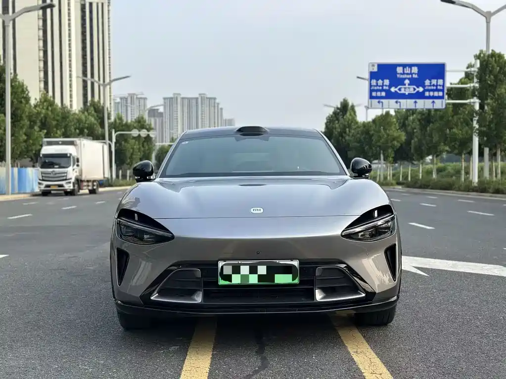 Xiaomi YU7 2025