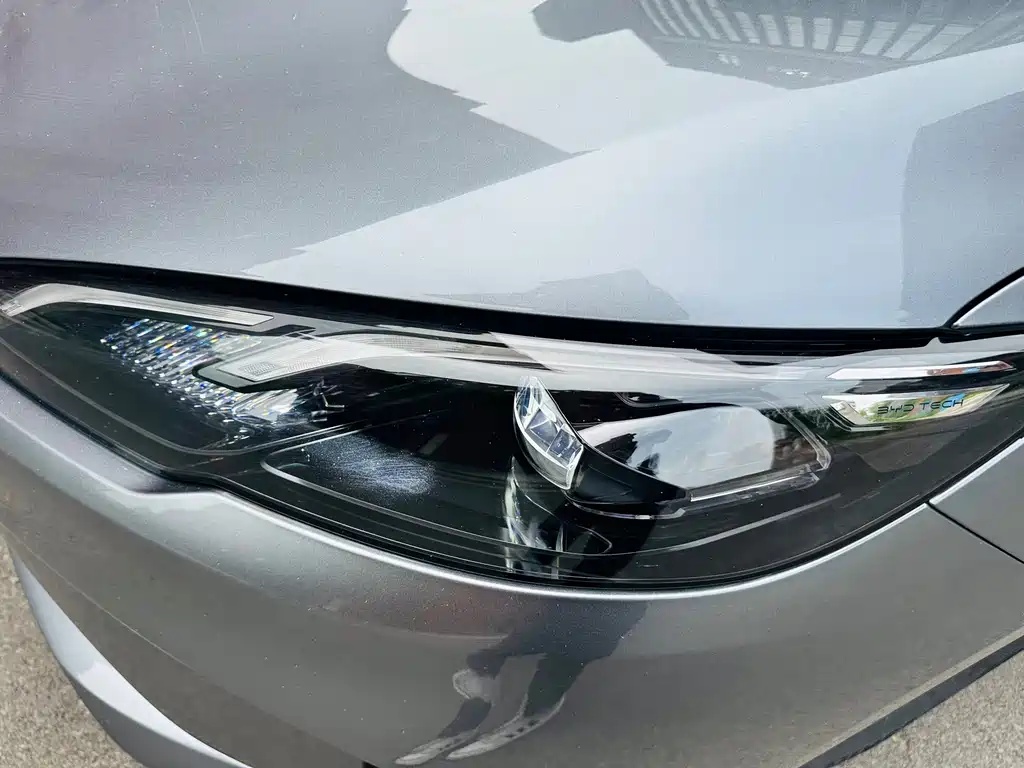 BYD Seal 05 DM-i 2025 — фото 20