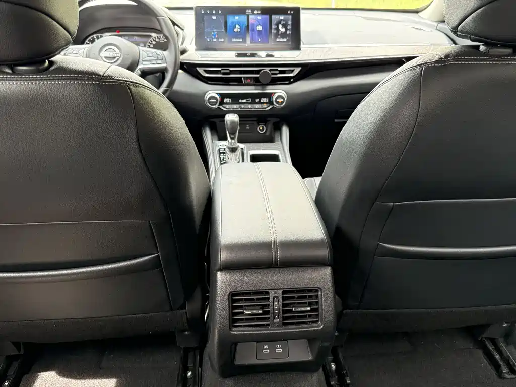 Nissan Teana 2023 — фото 15