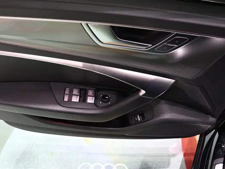 Audi A6L 2023 — фото 20