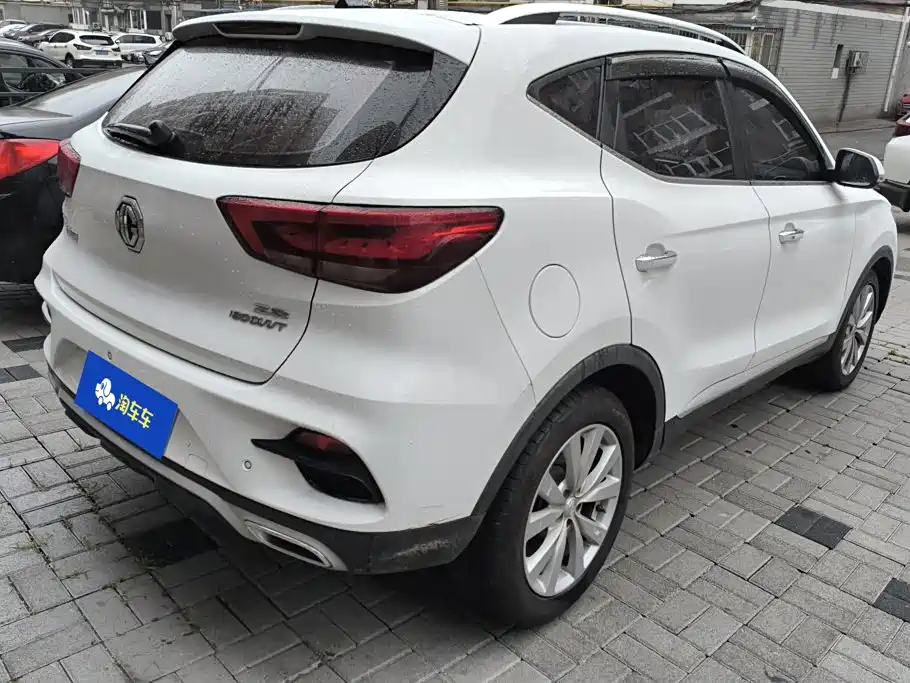 MG ZS 2022