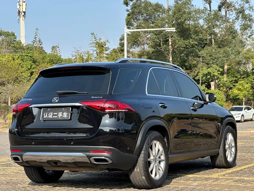 Mercedes-Benz GLE 2021