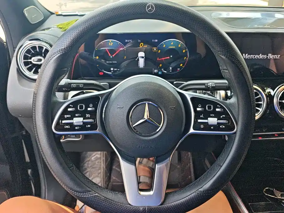 Mercedes-Benz GLB 2020 — фото 14