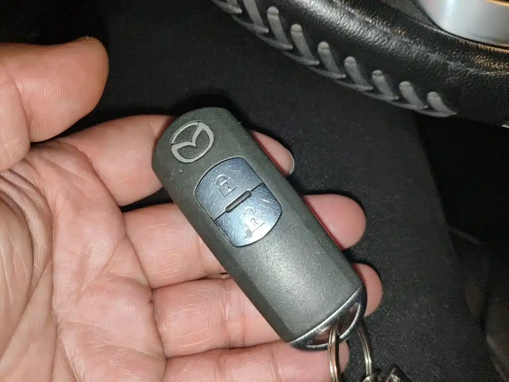 Mazda 3 Angkesela 2015 — фото 12