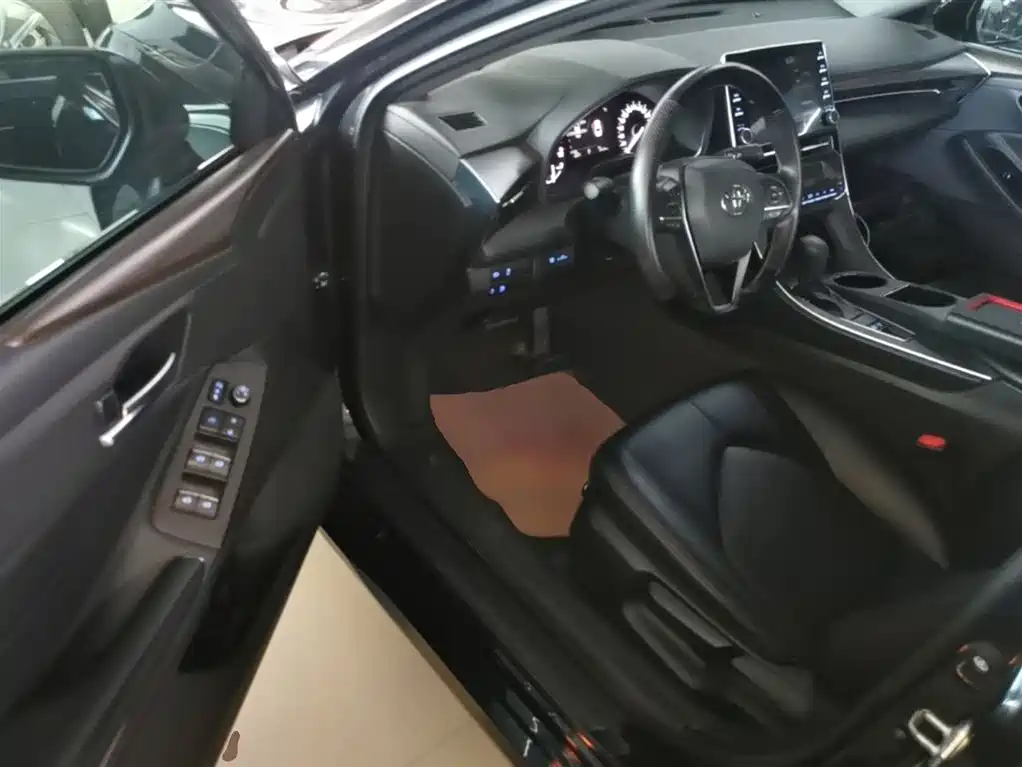 Toyota Avalon 2021 — фото 15