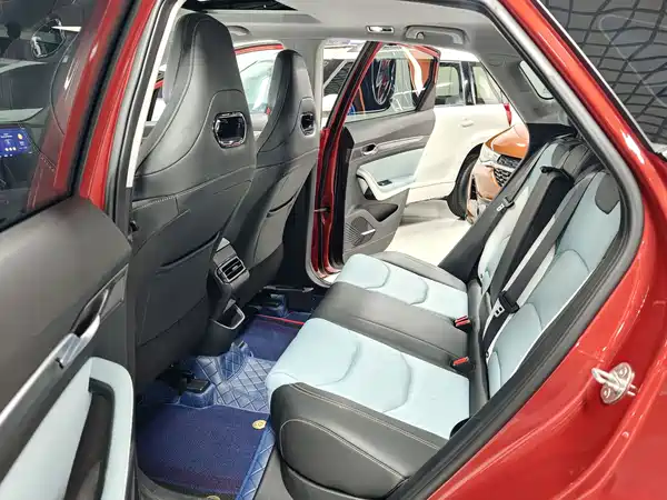 Geely Emgrand S 2023