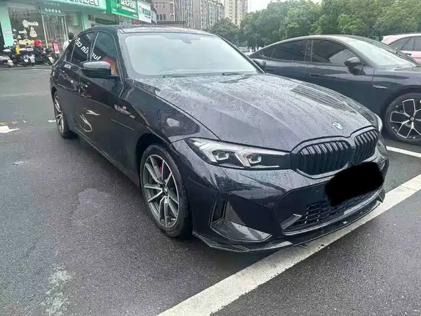 BMW 3 Series 2022