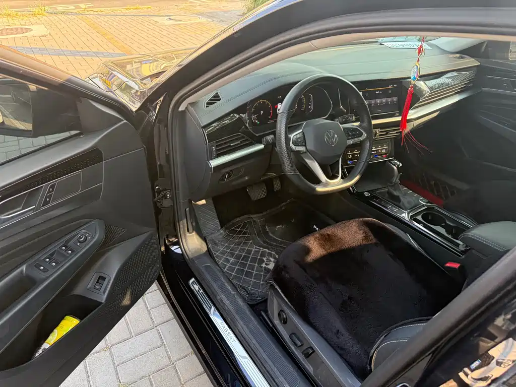 Volkswagen Passat 2022