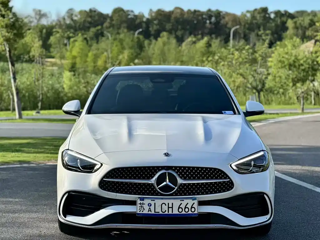 Mercedes-Benz C-Class 2023 — фото 2