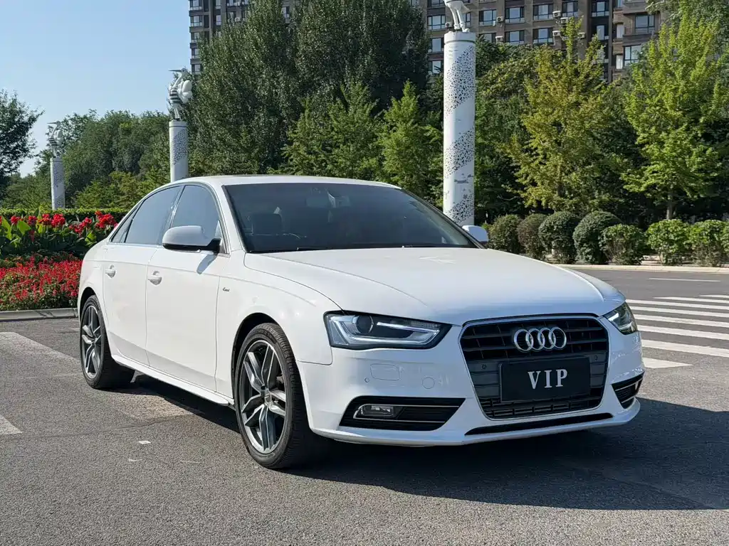Audi A4L 2013