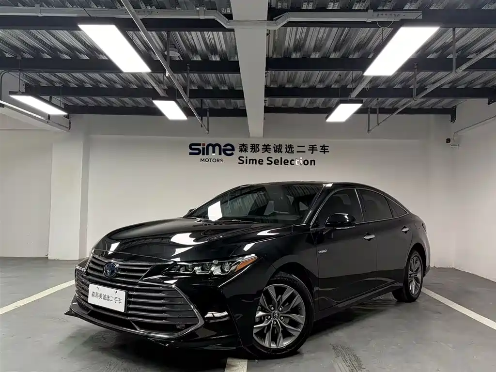 Toyota Avalon 2022 — фото 1