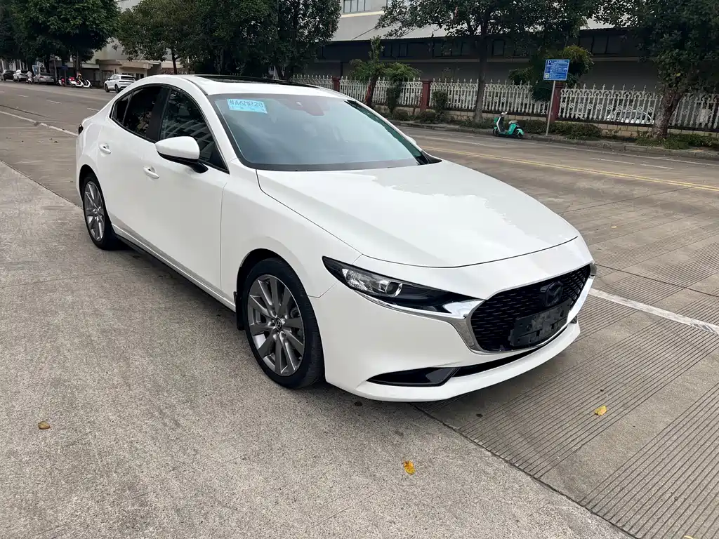 Mazda 3 Axela 2020