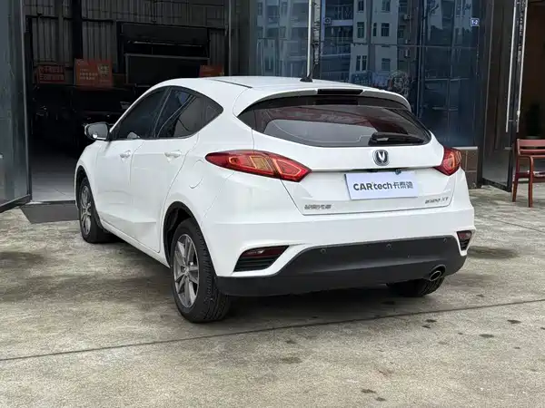 Changan Eado XT 2016