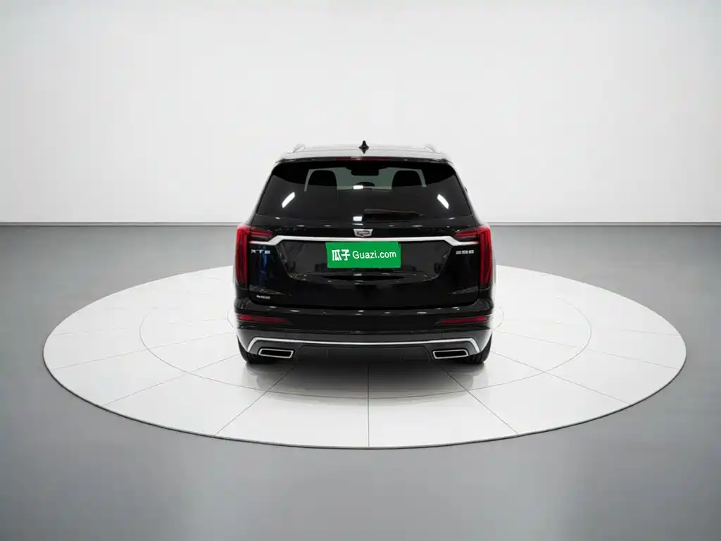 Cadillac XT6 2021 — фото 5