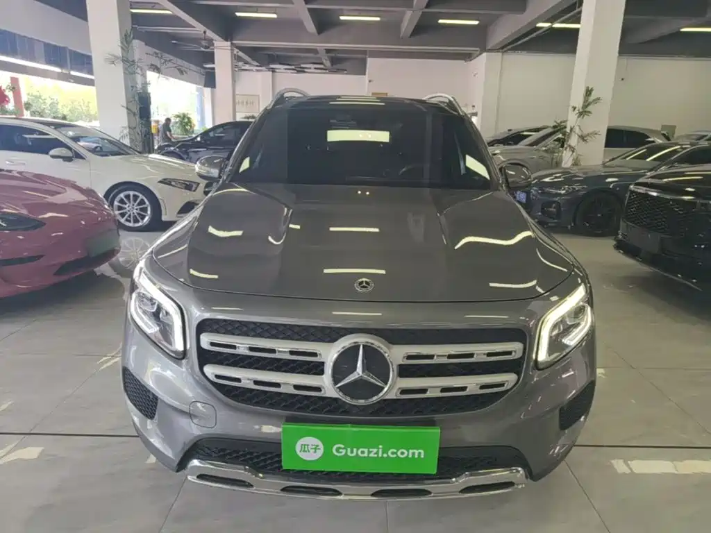 Mercedes-Benz GLB 2021