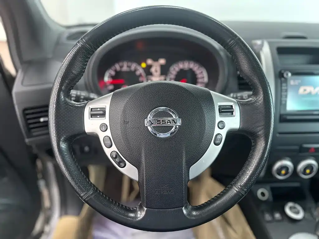 Nissan X-Trail 2013