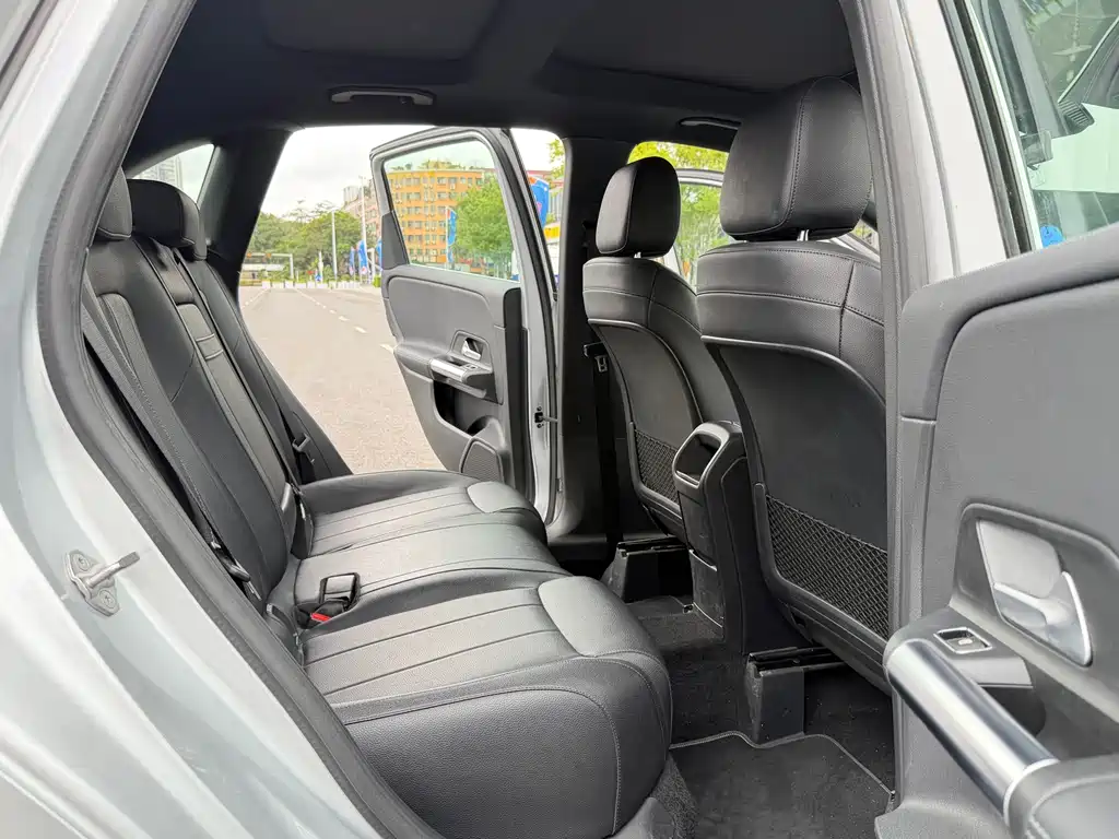 Mercedes-Benz B-Class 2019 — фото 11