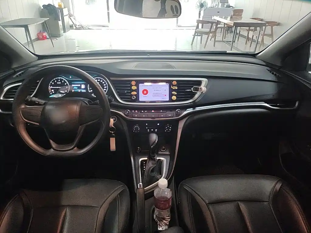 Buick Excelle 2020 — фото 10