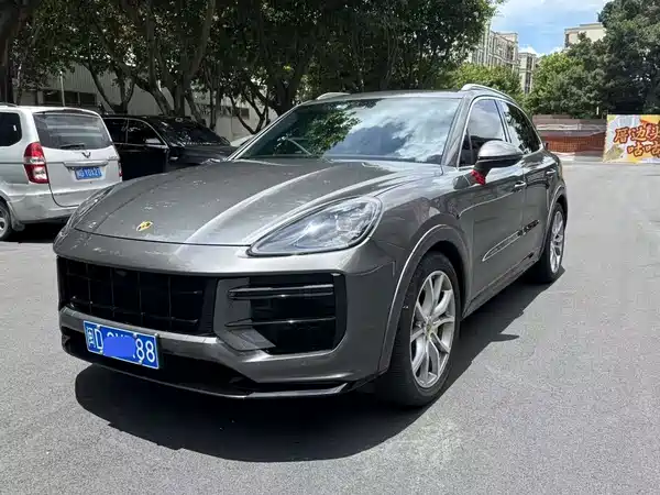 Porsche Cayenne 2020