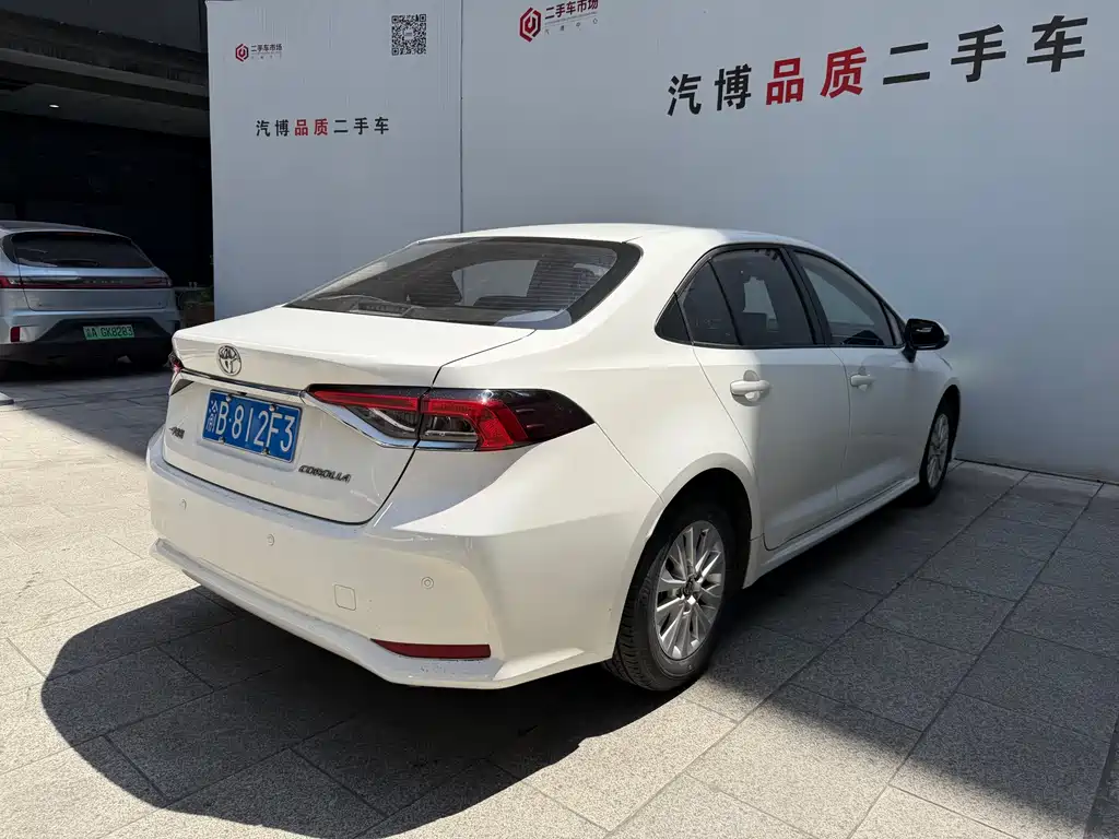 Toyota Corolla 2022 — фото 12