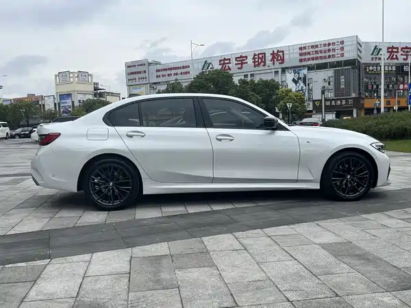 BMW 3 Series 2020