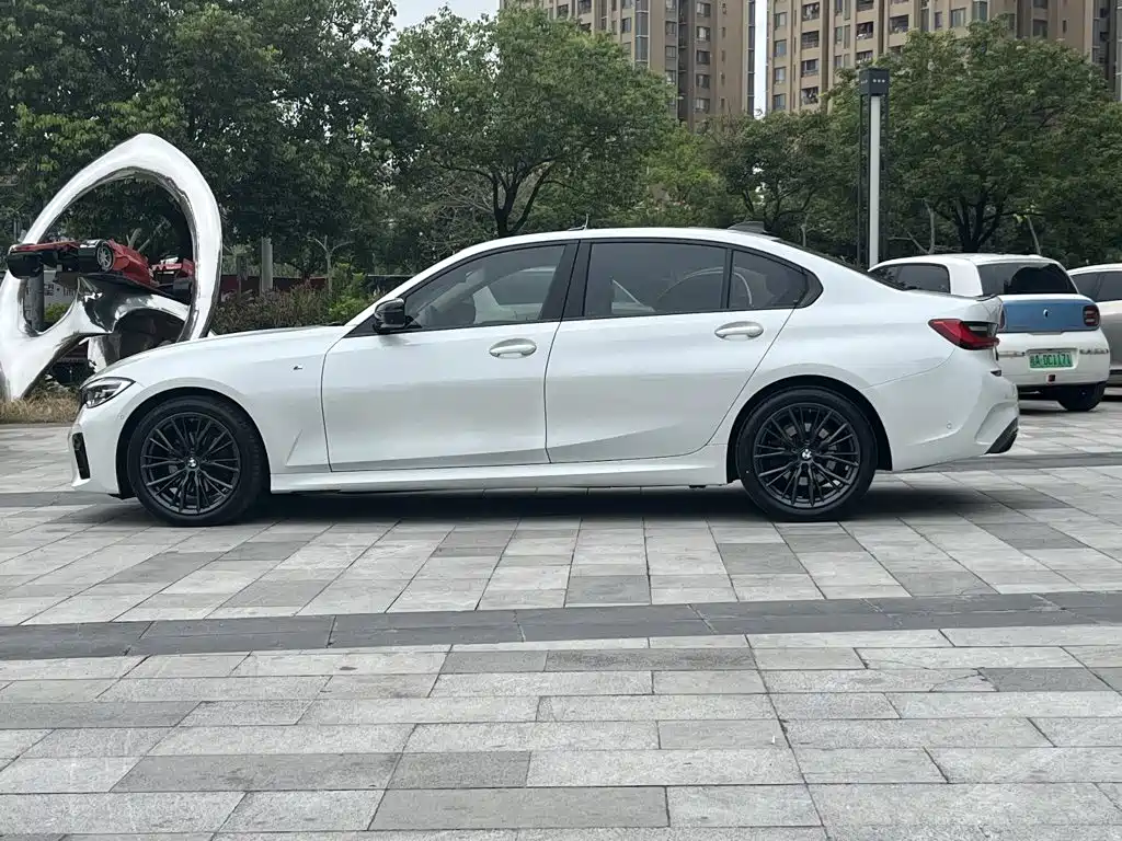 BMW 3 Series 2020