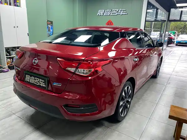 Nissan Bluebird 2016