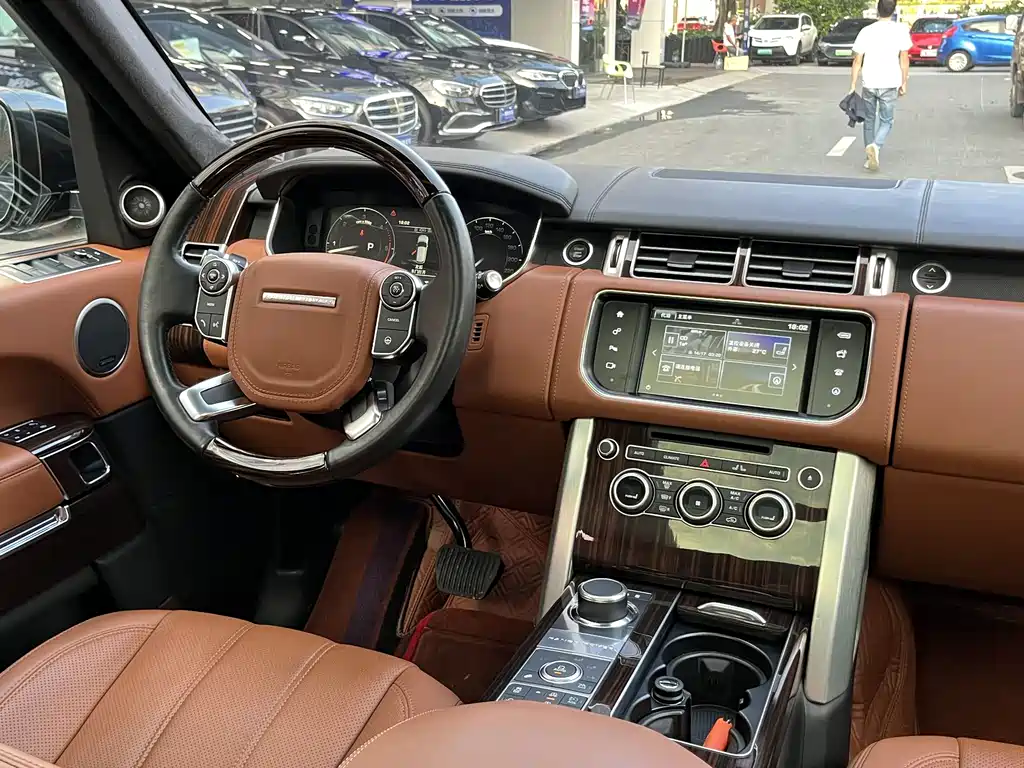 Land Rover Range Rover 2016 — фото 23