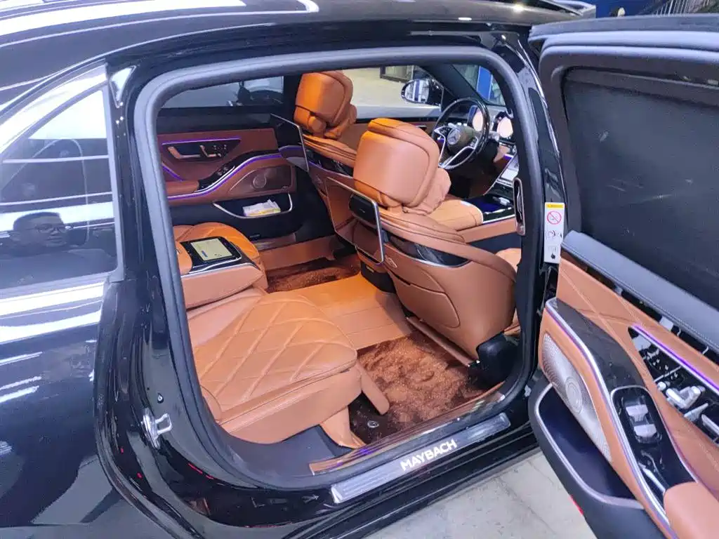 Mercedes-Benz S-Class 2025 — фото 13