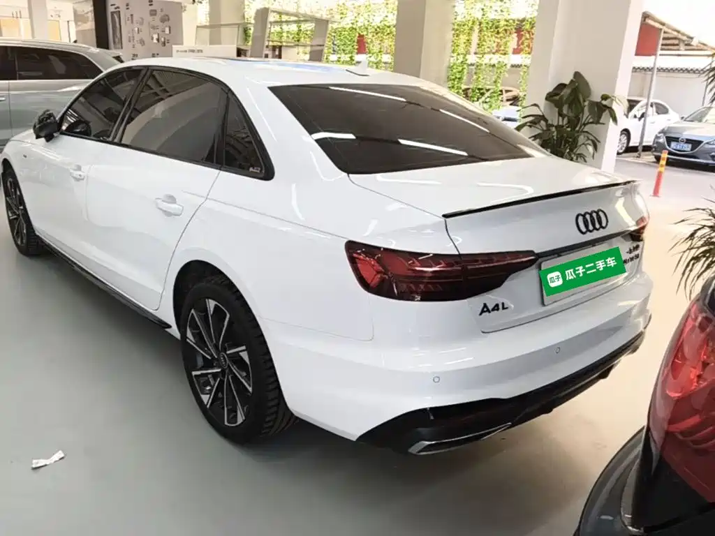 Audi A4L 2024