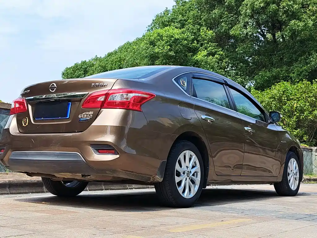 Nissan Sylphy 2018 — фото 11
