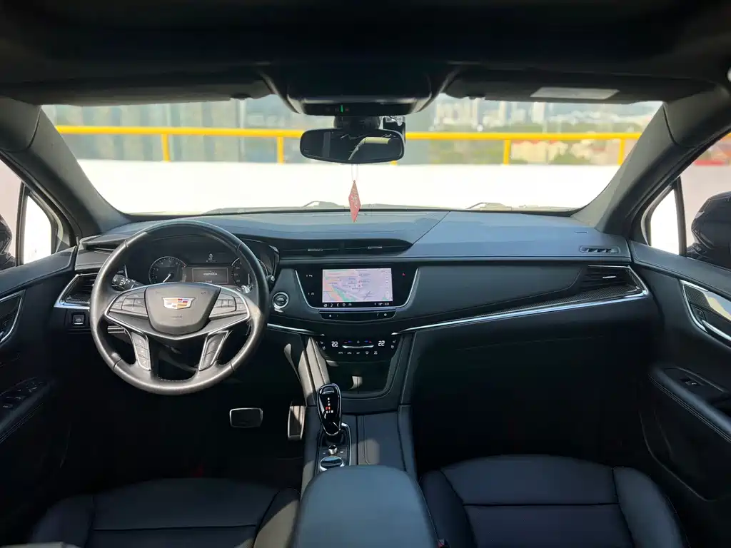Cadillac XT5 2021 — фото 10