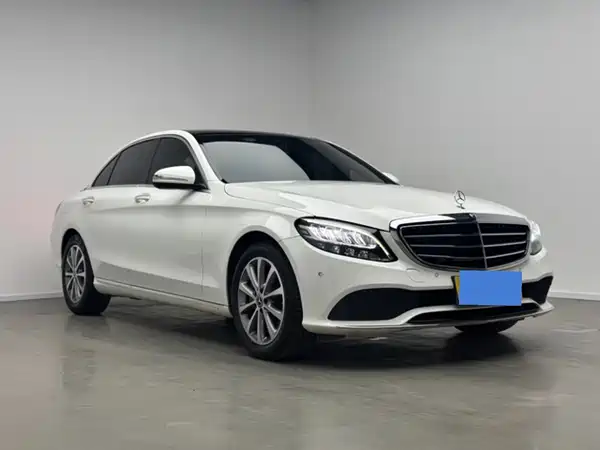Mercedes-Benz C-Class 2020