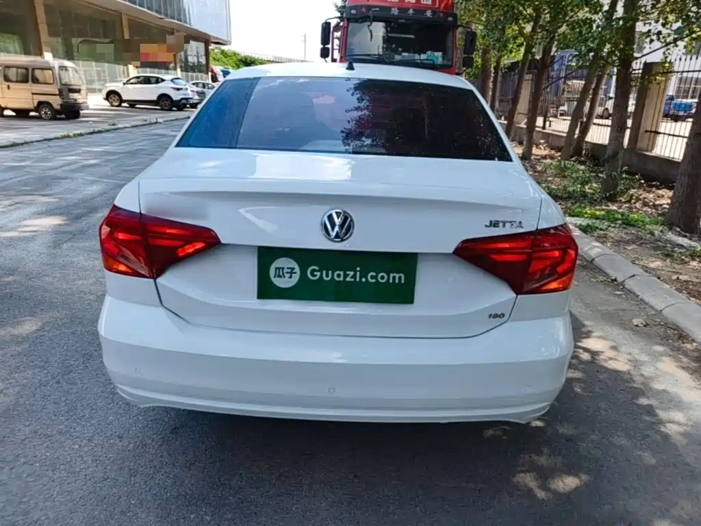 Volkswagen Jetta 2019