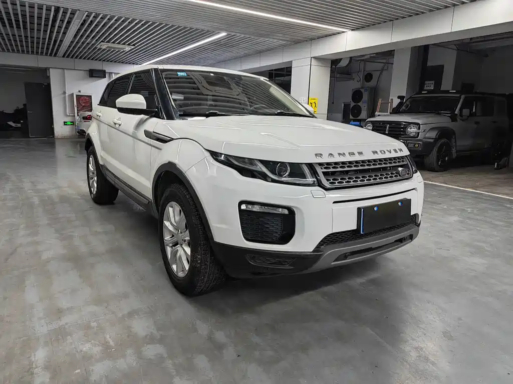 Land Rover Evoque 2018 — фото 3