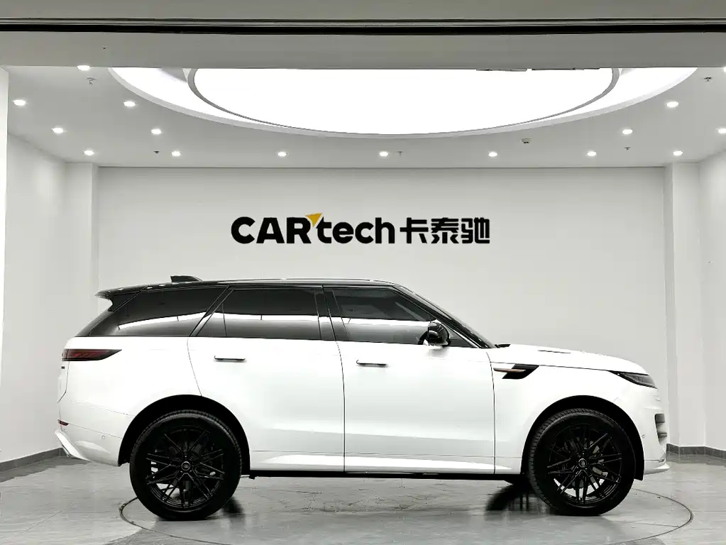 Land Rover Range Rover Sport 2024 — фото 4
