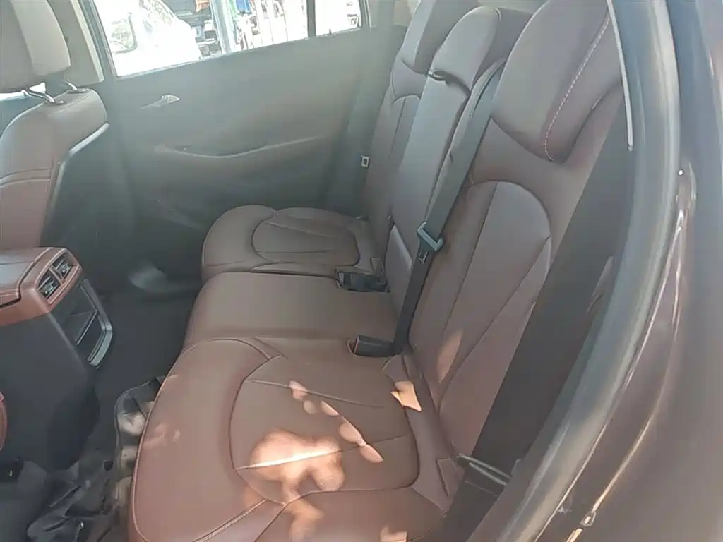 Buick Envision Plus 2017 — фото 17
