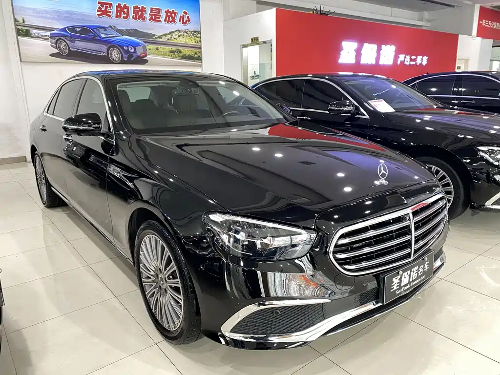 Mercedes-Benz E-Class 2022 — фото 3