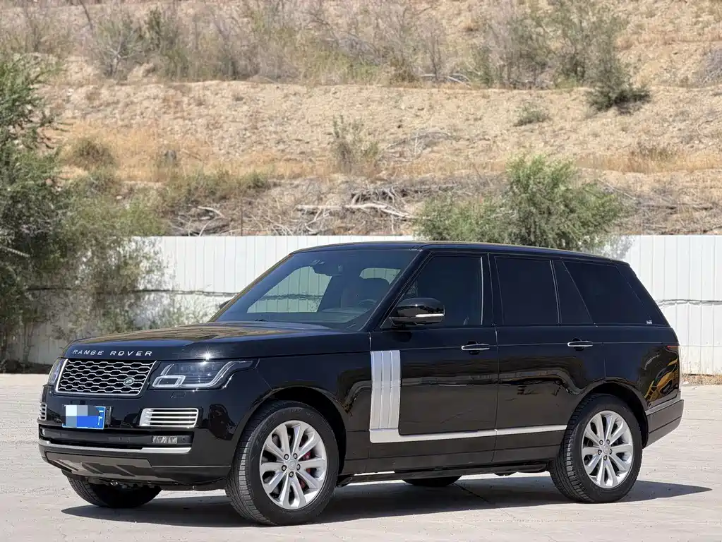 Land Rover Range Rover 2017 — фото 1