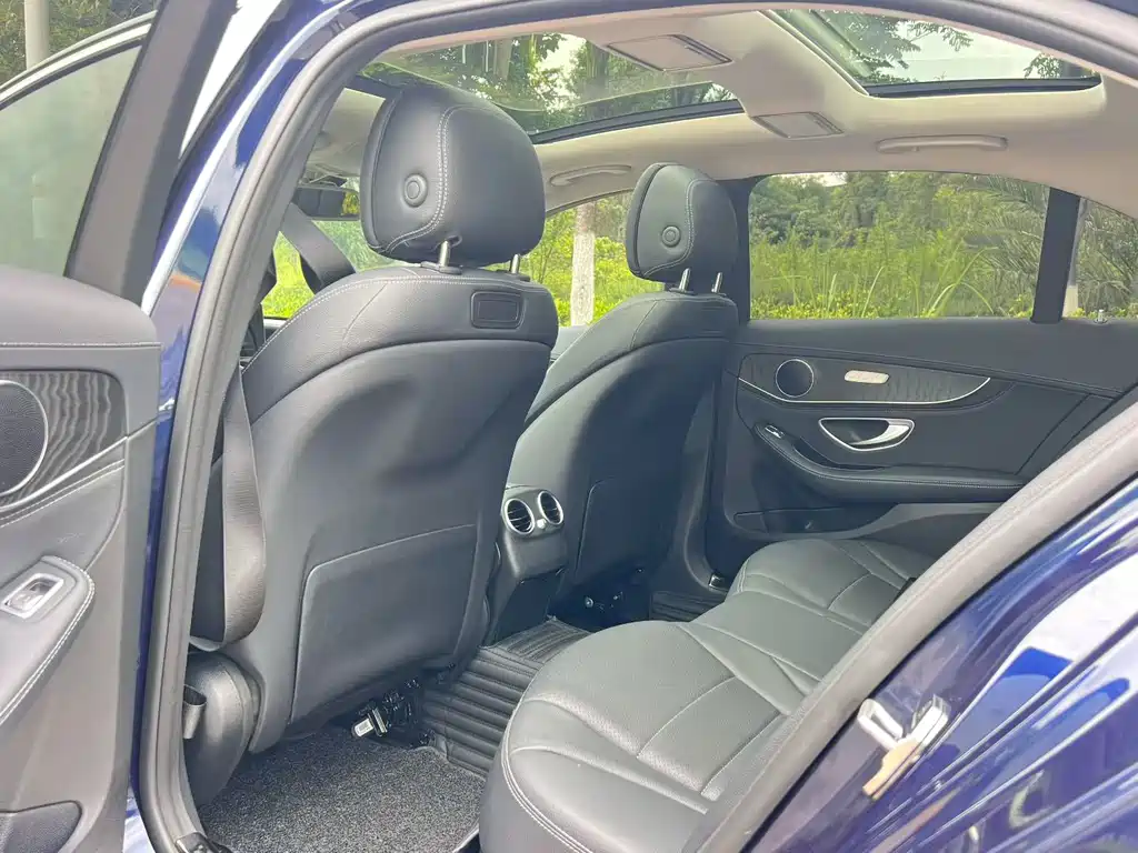 Mercedes-Benz C-Class 2017