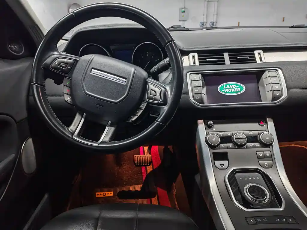 Land Rover Evoque 2018 — фото 5