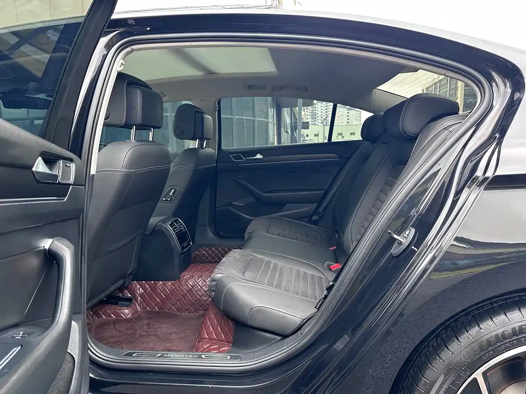 Volkswagen Magotan 2022