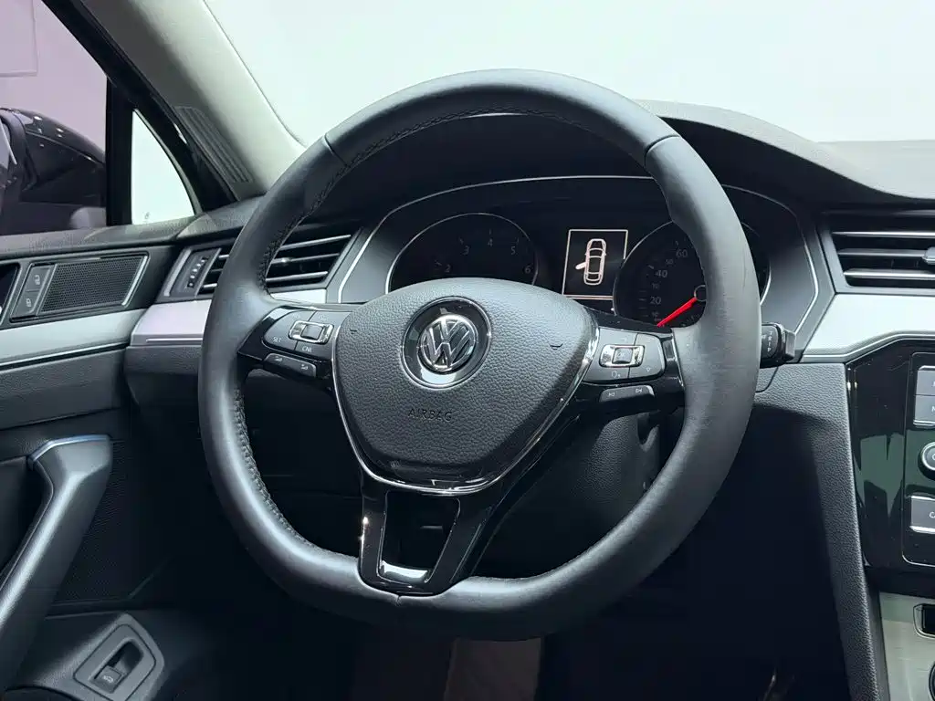 Volkswagen Magotan 2017 — фото 15