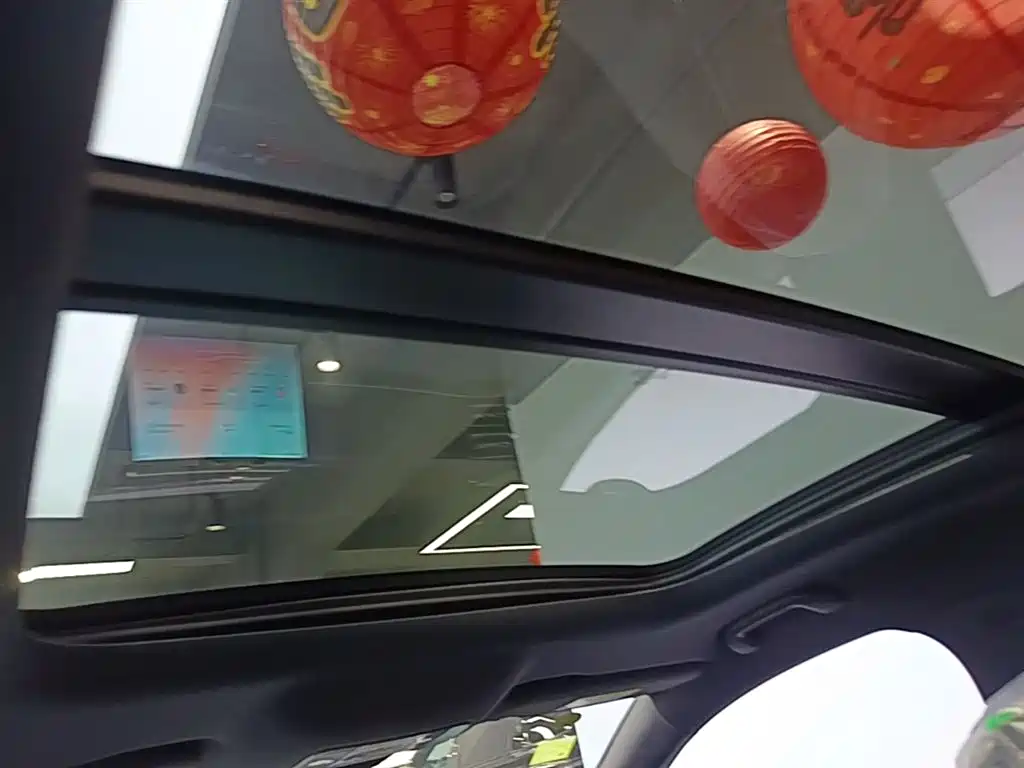 BYD Qin L 2025 — фото 18
