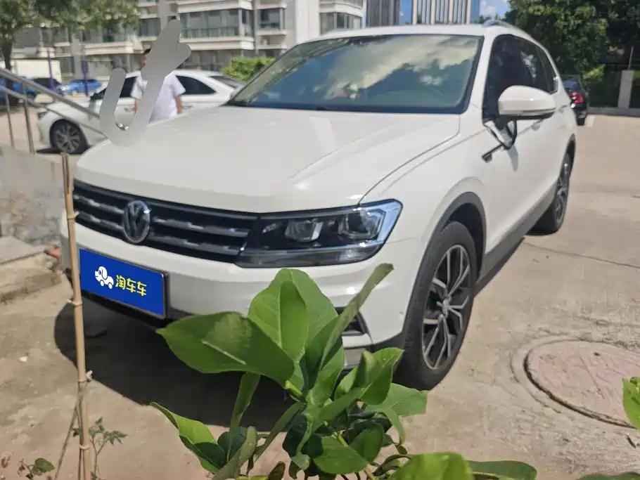 Volkswagen Tiguan L 2019