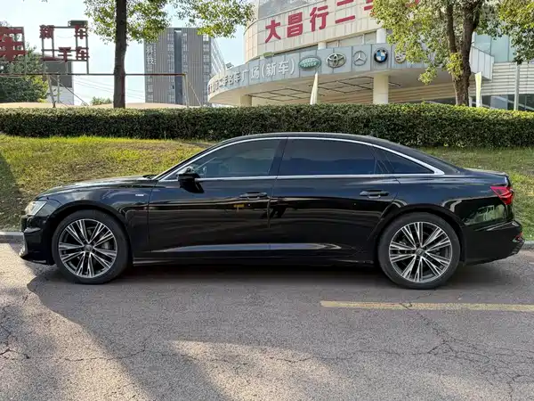Audi A6L 2020